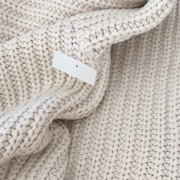 Free People Swim Too Deep Oversized Turtleneck Sweater Ivory Cozy Sweater NWT - Picture 7 of 10